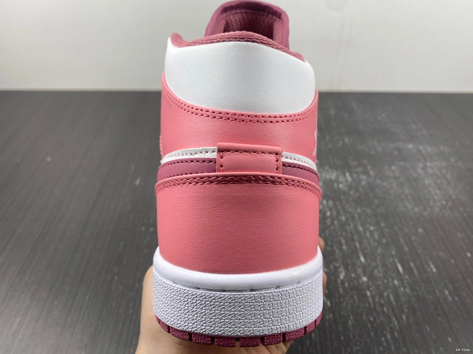 Day DQ8423-616 Valentine's (2023) Mid - 1 Jordan (GS) 0212